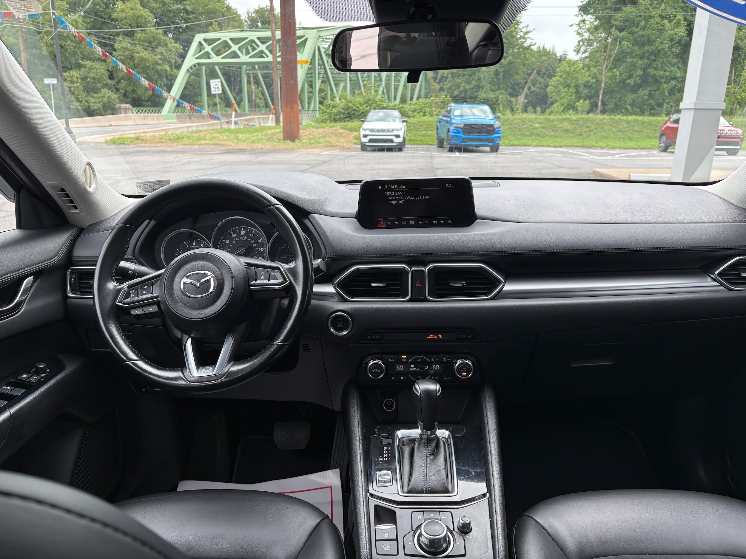 Used 2017 MAZDA CX-5 Touring AWD/4WD image 12