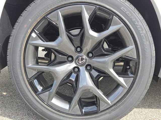 New 2025 Lexus TX 500h AWD image 27