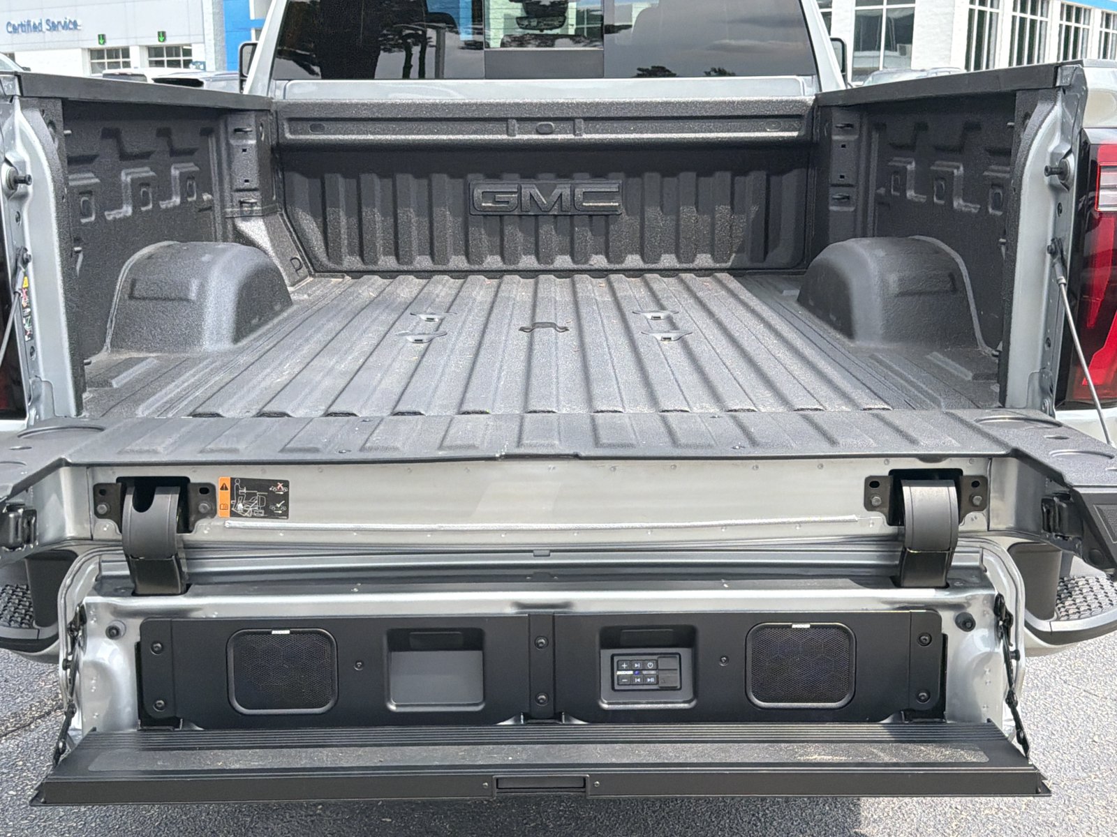 Used 2026 GMC Sierra 2500 Denali Ultimate AWD/4WD image 34