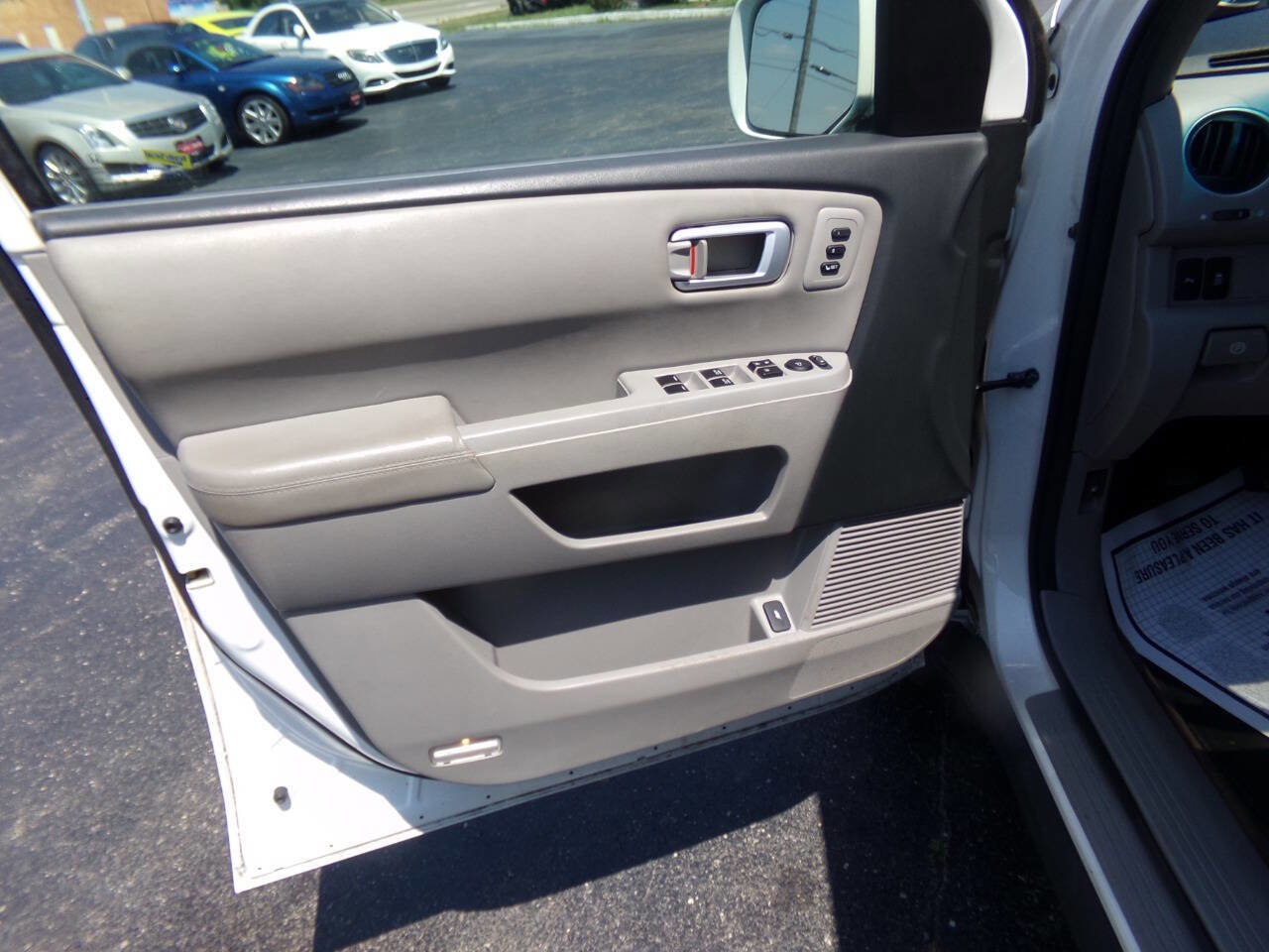 Used 2013 Honda Pilot Touring image 11