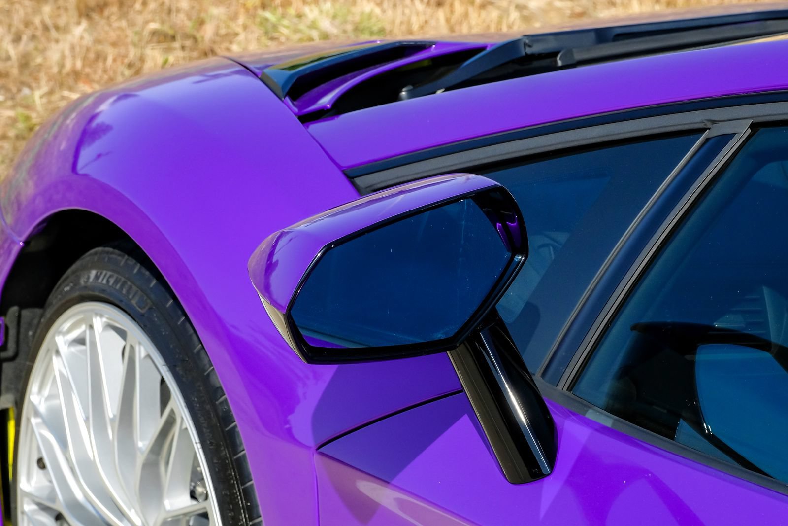 Used 2018 Lamborghini Aventador S AWD/4WD image 36