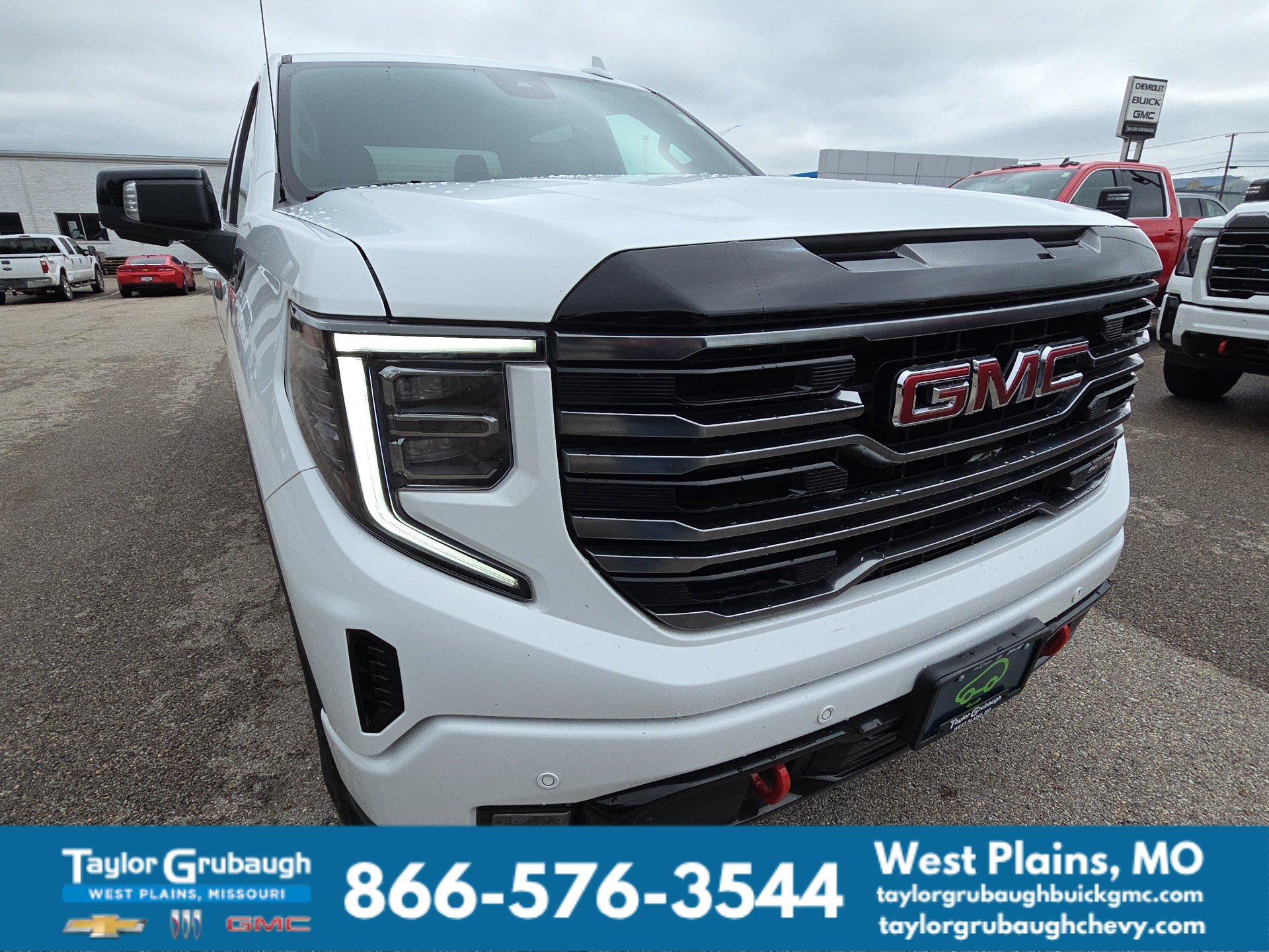 Certified 2025 GMC Sierra 1500 AT4 AWD/4WD image 13