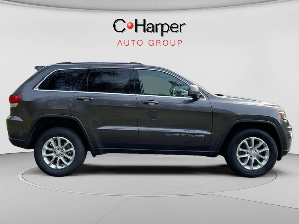 Used 2021 Jeep Grand Cherokee Laredo X AWD/4WD image 2