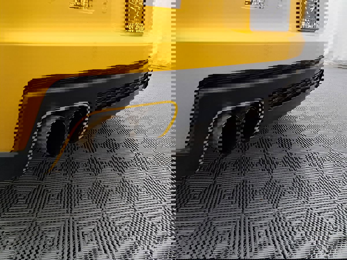 Used 2013 Chevrolet Camaro ZL1 image 9