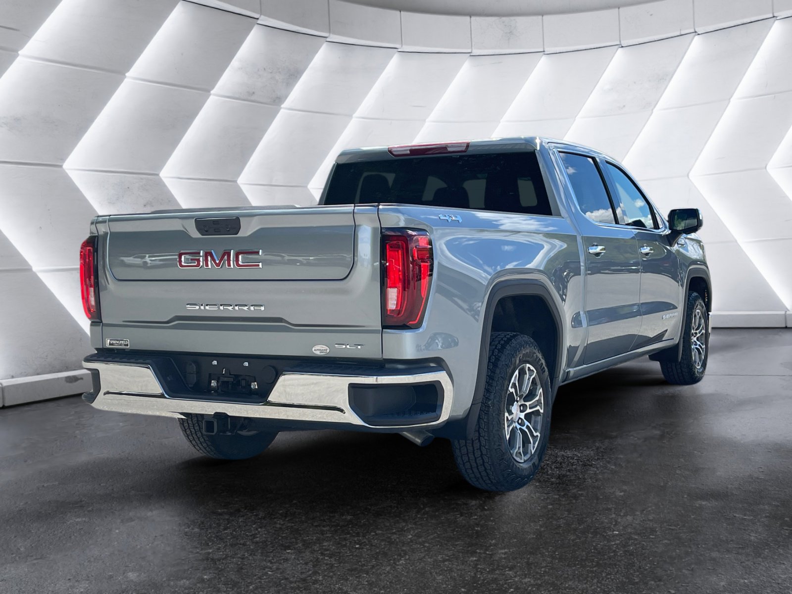 New 2026 GMC Sierra 1500 SLT AWD/4WD image 6