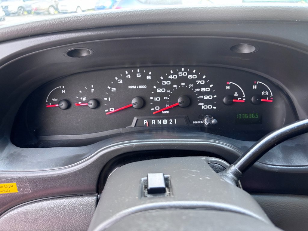 Used 2007 Ford E-250 and Econoline 250 RWD image 16