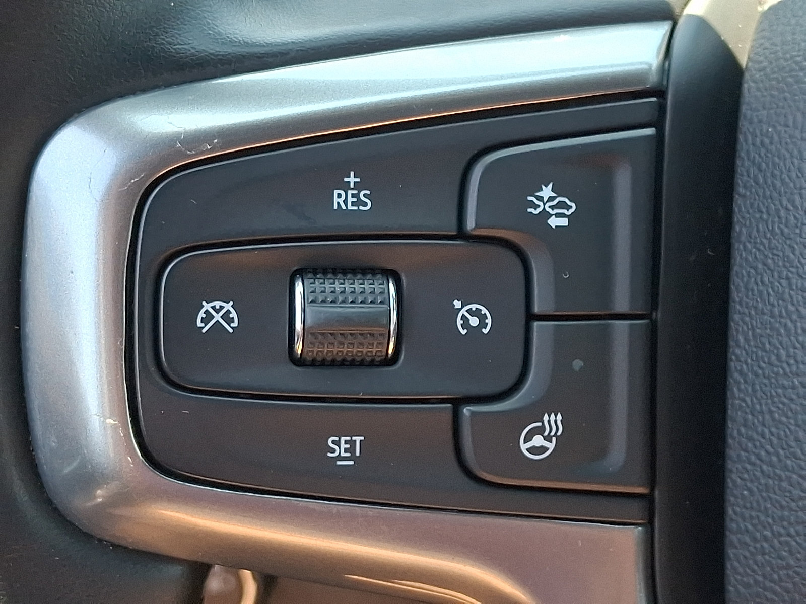 Certified 2023 Chevrolet Silverado 1500 LT AWD/4WD image 22