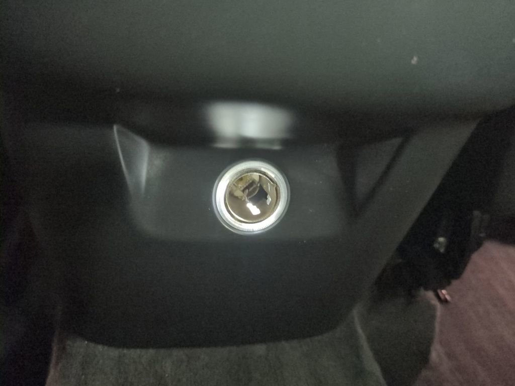 Used 2018 Volvo XC90 T6 Inscription w/ Convenience Package image 17