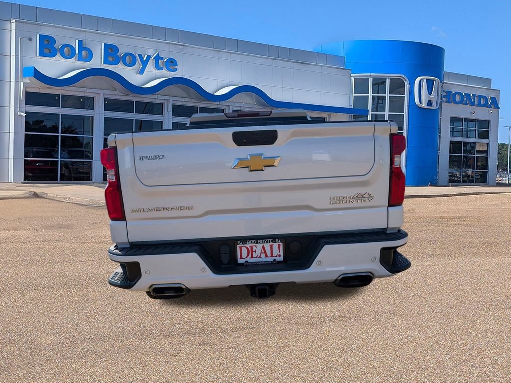 Used 2021 Chevrolet Silverado 1500 High Country image 4