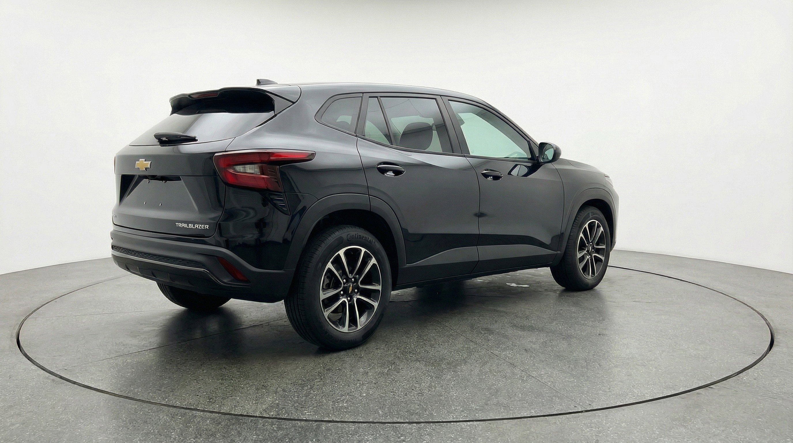 Used 2025 Chevrolet TrailBlazer LT image 9