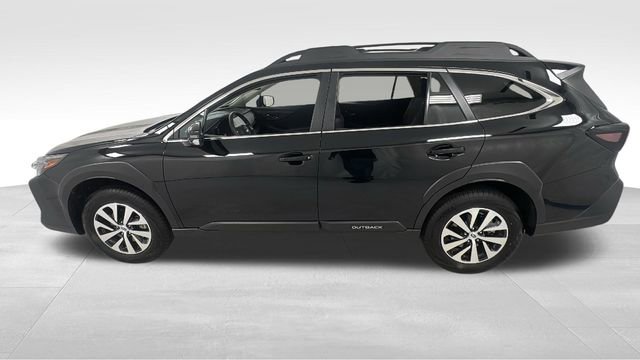Certified 2025 Subaru Outback Premium image 7
