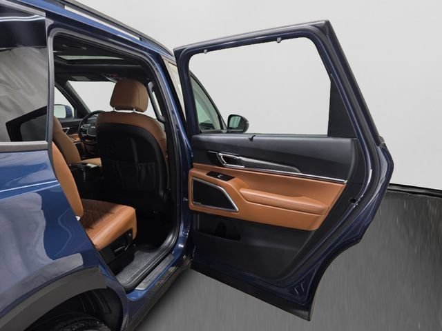 Used 2023 Kia Telluride EX X-Line AWD/4WD image 35