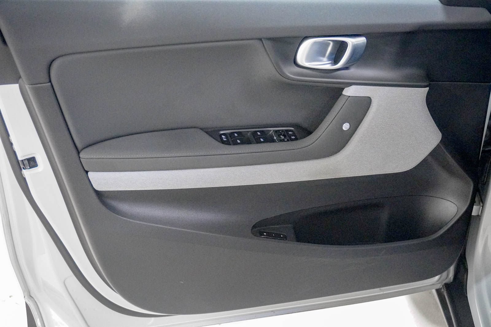 Used 2024 Polestar Polestar 2 AWD/4WD image 16
