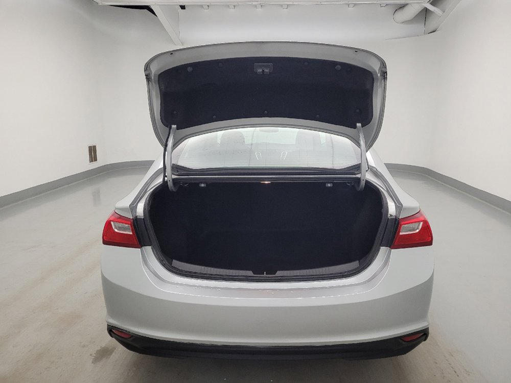 Used 2018 Chevrolet Malibu LT FWD image 29