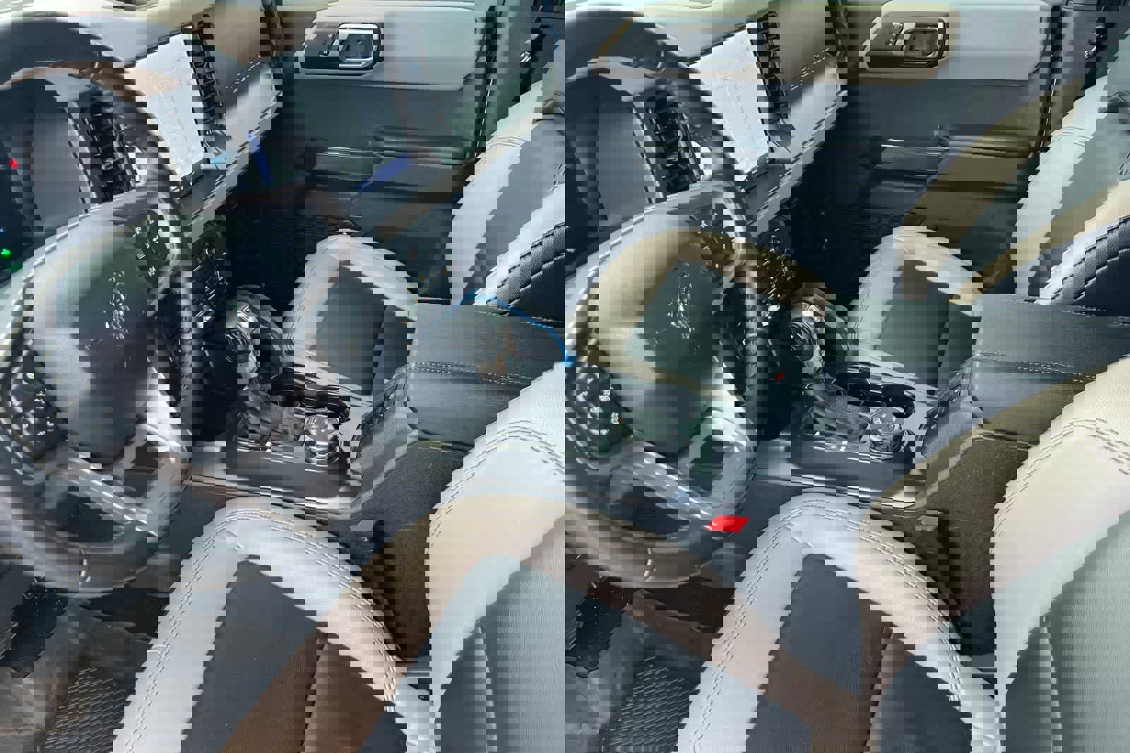 Used 2024 Ford Bronco Wildtrak image 14