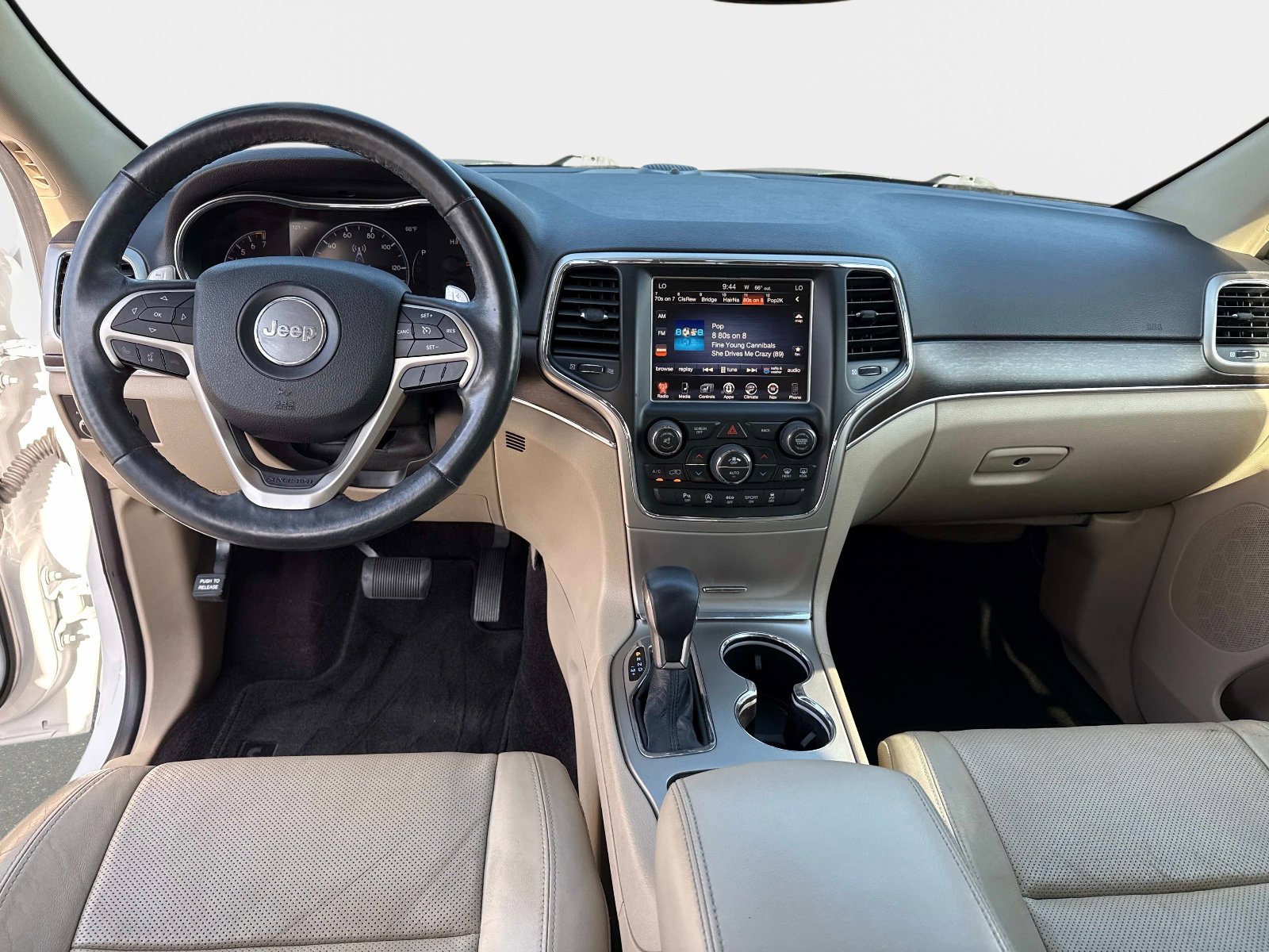 Used 2017 Jeep Grand Cherokee Limited w/ Luxury Group II RWD image 20