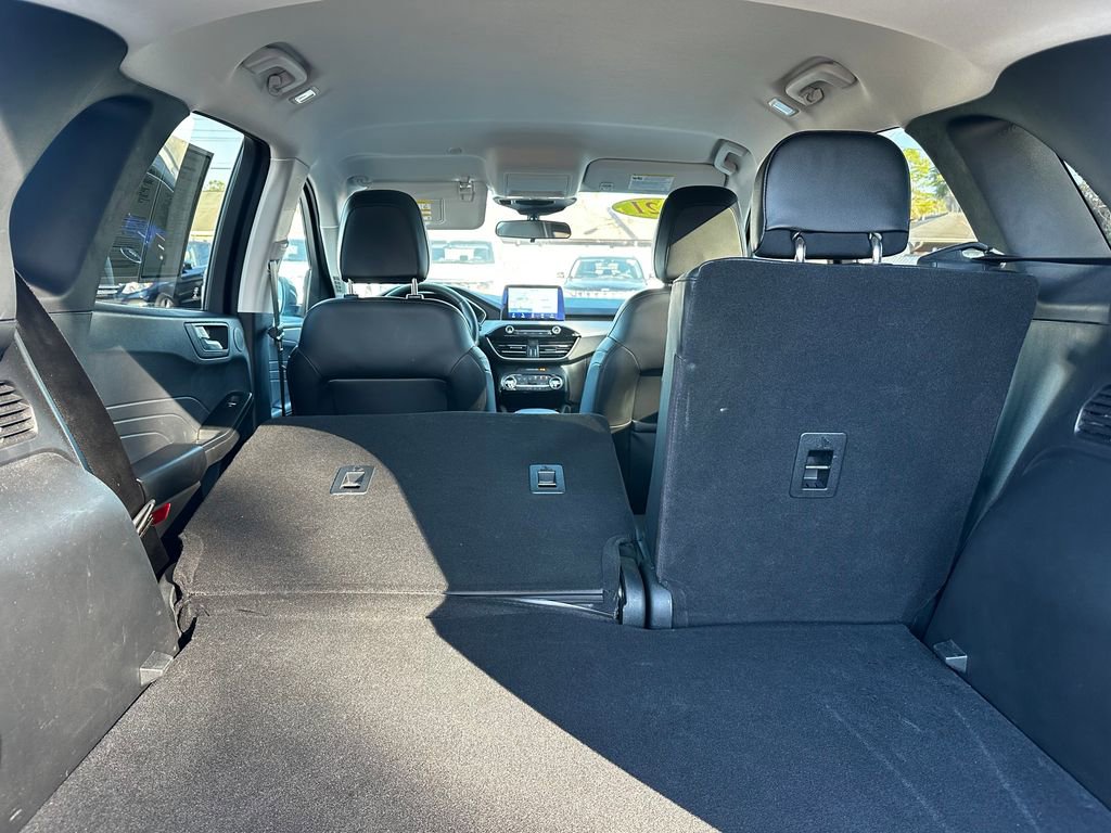 Used 2021 Ford Escape SEL w/ Technology Package image 40