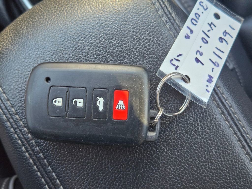 Used 2016 Toyota Corolla S Premium FWD image 35