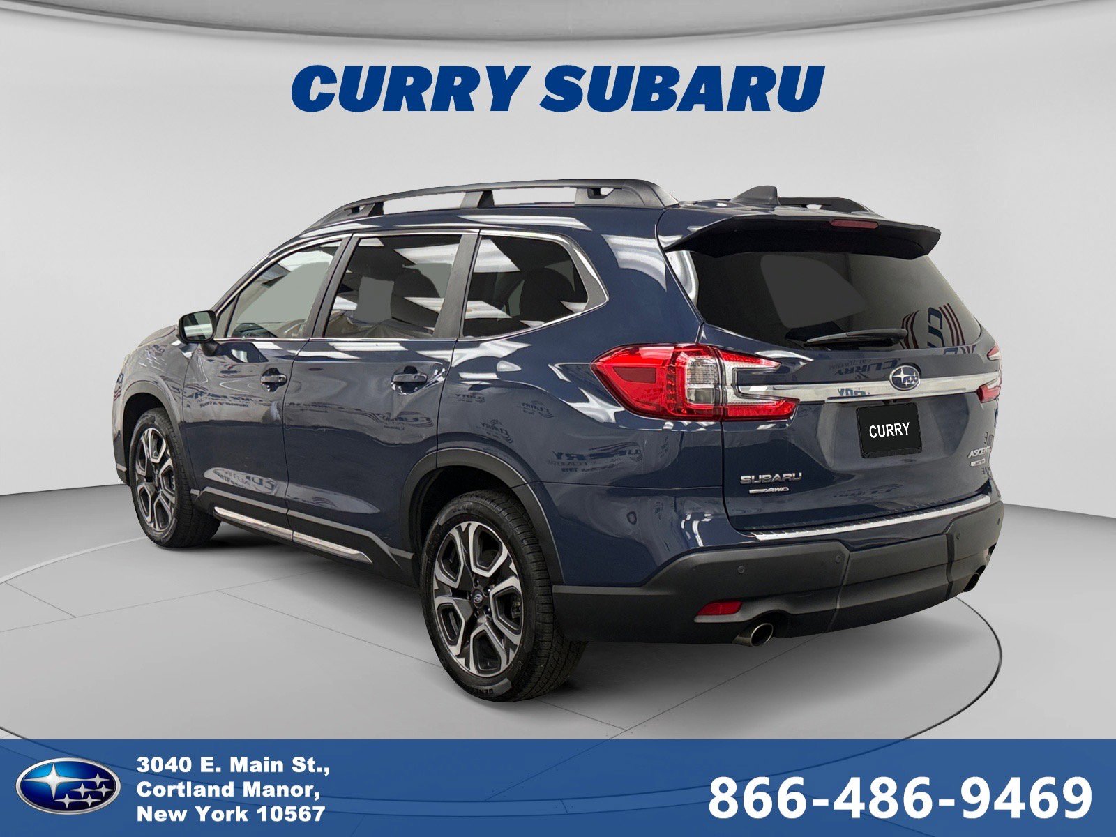 Used 2023 Subaru Ascent Limited w/ Technology Package AWD/4WD image 3