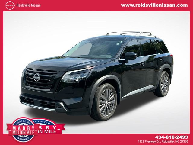 Used 2024 Nissan Pathfinder SL w/ SL Premium Package AWD/4WD image 1