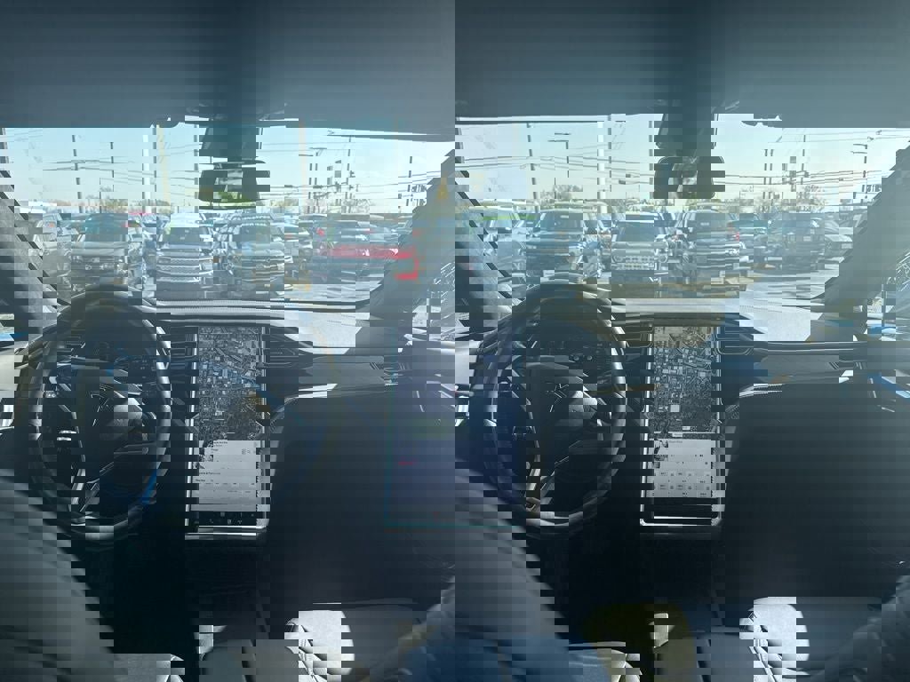 Used 2016 Tesla Model S 70D AWD/4WD image 5