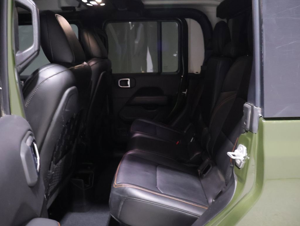 Used 2022 Jeep Gladiator Mojave w/ Cold Weather Group image 16