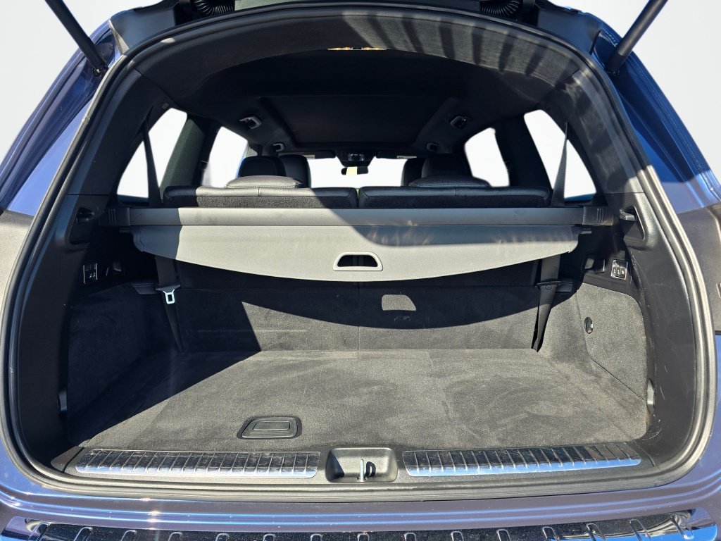 Used 2024 Mercedes-Benz GLS 450 4MATIC image 12