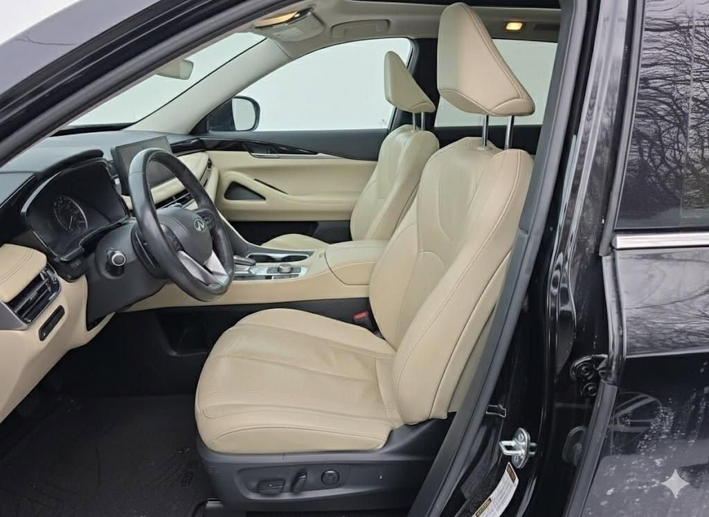 Used 2023 INFINITI QX60 Pure image 7