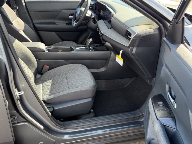 New 2027 Nissan Kicks SV FWD image 25