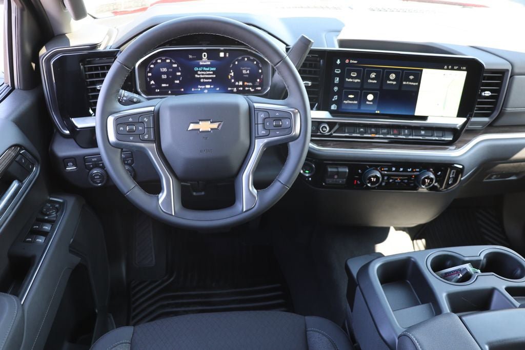Used 2026 Chevrolet Silverado 1500 LT AWD/4WD image 10