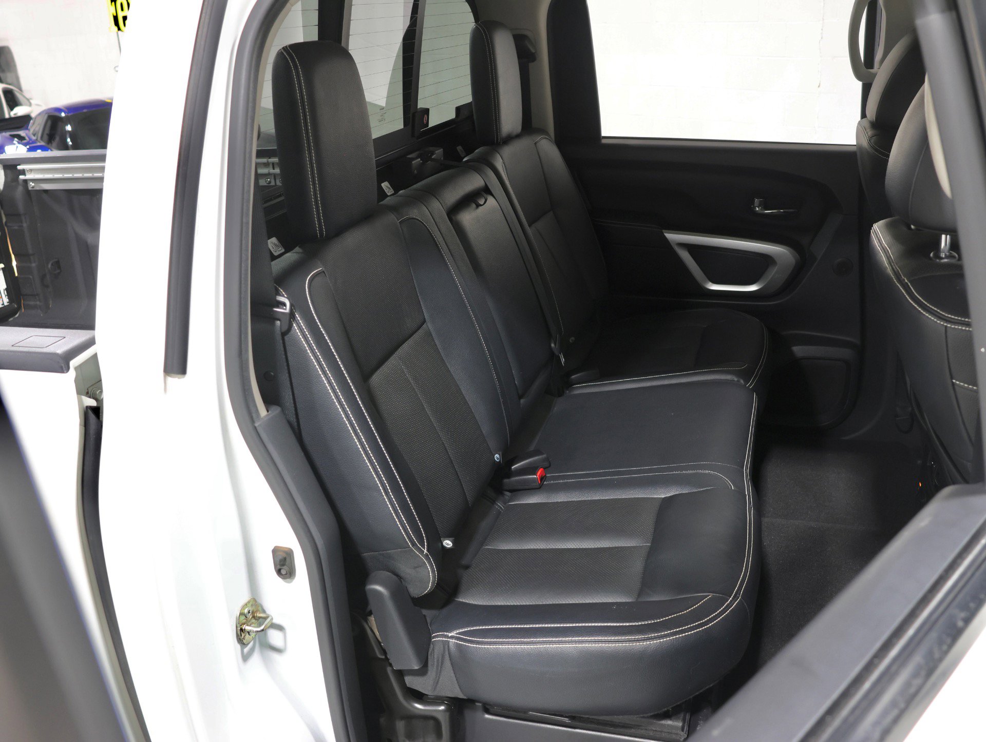 Used 2017 Nissan Titan PRO-4X w/ Pro-4x Convenience Package image 58