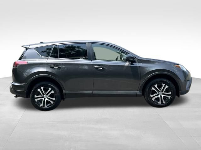 Used 2018 Toyota RAV4 LE w/ All Weather Liner Package AWD/4WD image 6