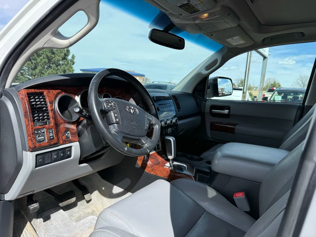 Used 2008 Toyota Sequoia Limited image 11