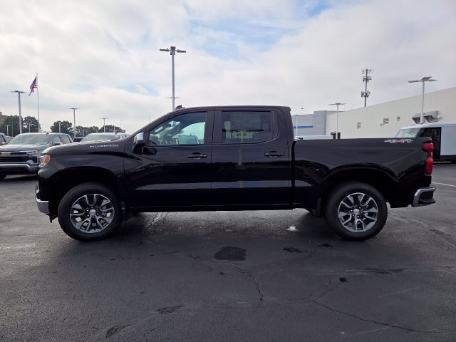 New 2026 Chevrolet Silverado 1500 LT w/ LPO, Liner Protection Package AWD/4WD image 12