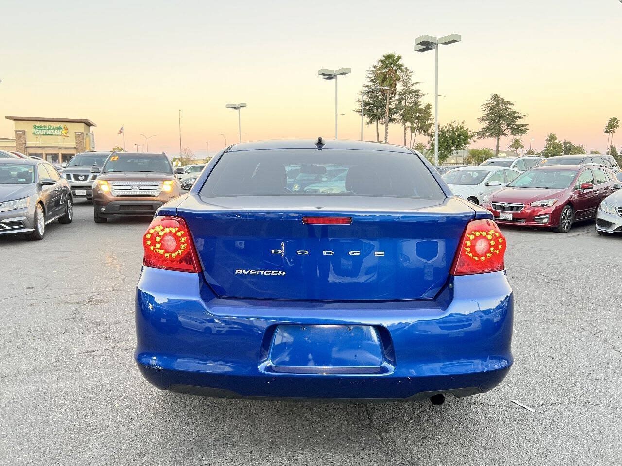 Used 2014 Dodge Avenger SE FWD image 6