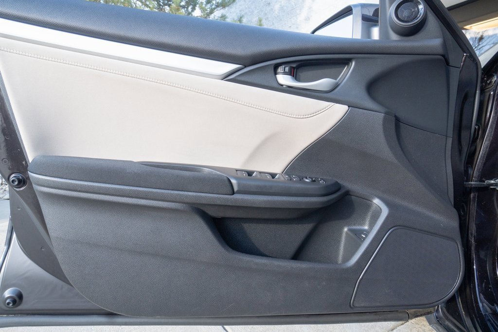 Used 2017 Honda Civic EX-T image 7