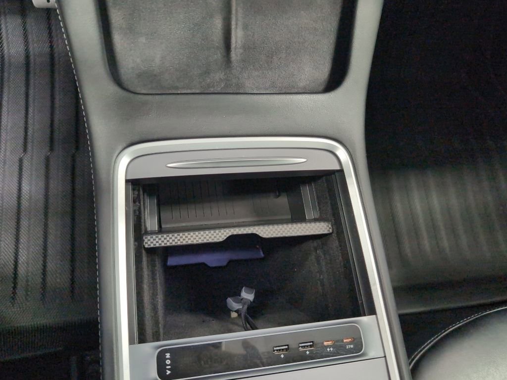 Used 2021 Tesla Model Y Long Range AWD/4WD image 19
