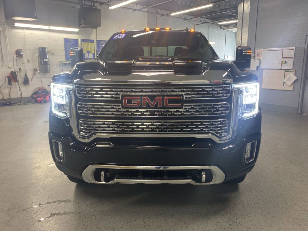 Used 2023 GMC Sierra 2500 Denali w/ Denali Ultimate Package image 2