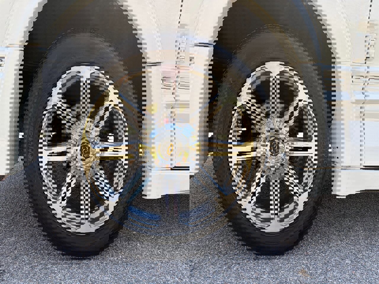 Used 2016 Chevrolet Express 2500 image 31