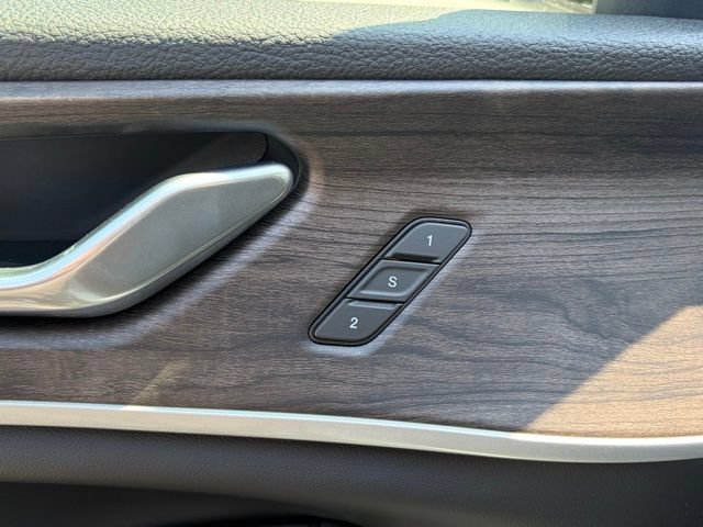 New 2026 Jeep Grand Cherokee Limited w/ Luxury Tech Group II AWD/4WD image 14