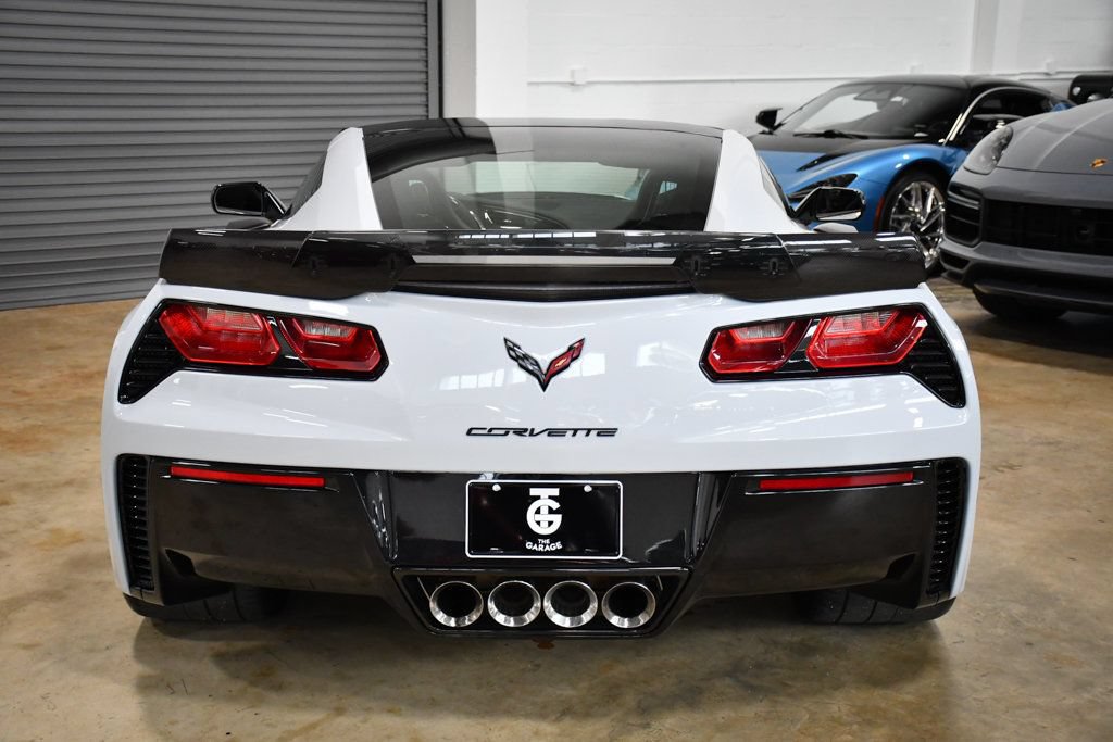 Used 2018 Chevrolet Corvette Grand Sport w/ Carbon 65 Edition RWD image 16