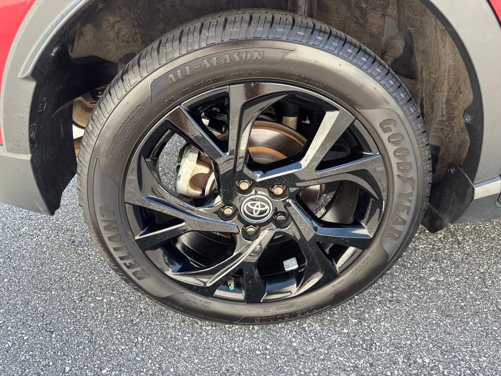 Used 2022 Toyota C-HR Nightshade FWD image 9