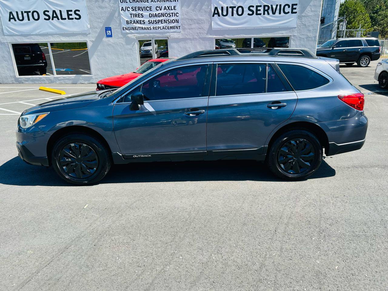 Used 2015 Subaru Outback 2.5i AWD/4WD image 2