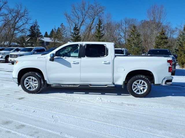 Used 2024 Chevrolet Silverado 1500 LT image 7