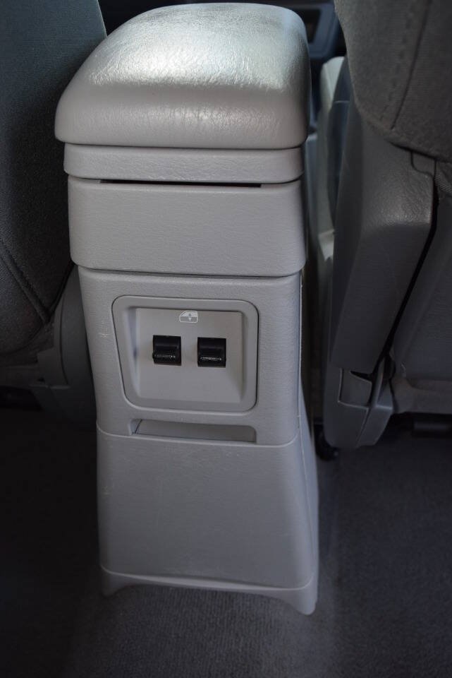Used 2006 Chrysler PT Cruiser Touring FWD image 37