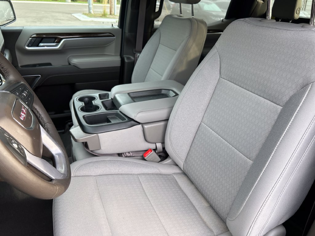 Used 2025 GMC Sierra 1500 SLE w/ Preferred Package AWD/4WD image 10