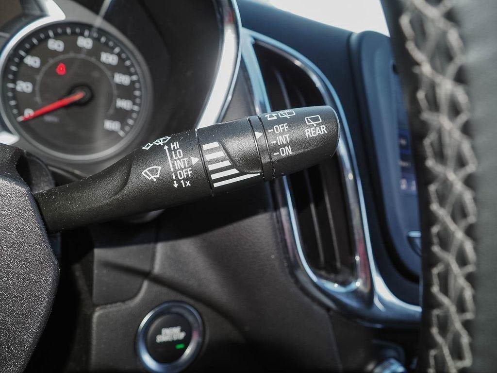 Certified 2024 Chevrolet Equinox LT FWD image 31