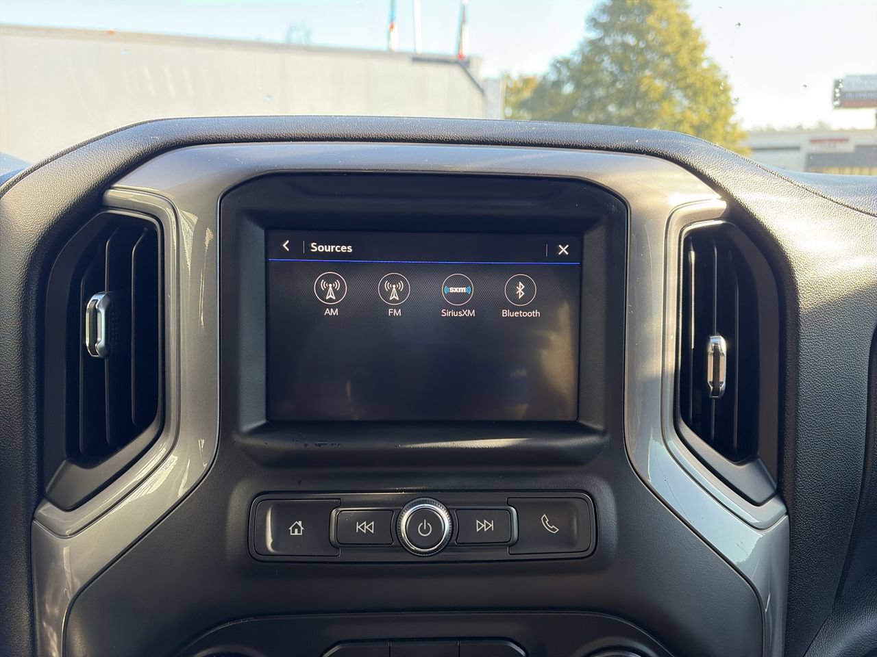 Used 2021 Chevrolet Silverado 1500 Custom Trail Boss w/ LPO, Dark Essentials Package AWD/4WD image 23