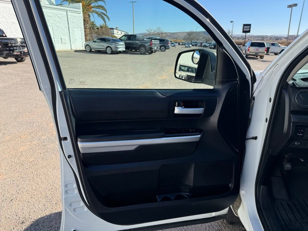 Used 2014 Toyota Tundra SR5 image 10