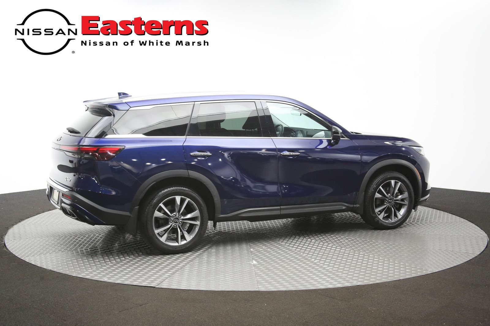 Used 2023 INFINITI QX60 Luxe w/ Cargo Package AWD/4WD image 48